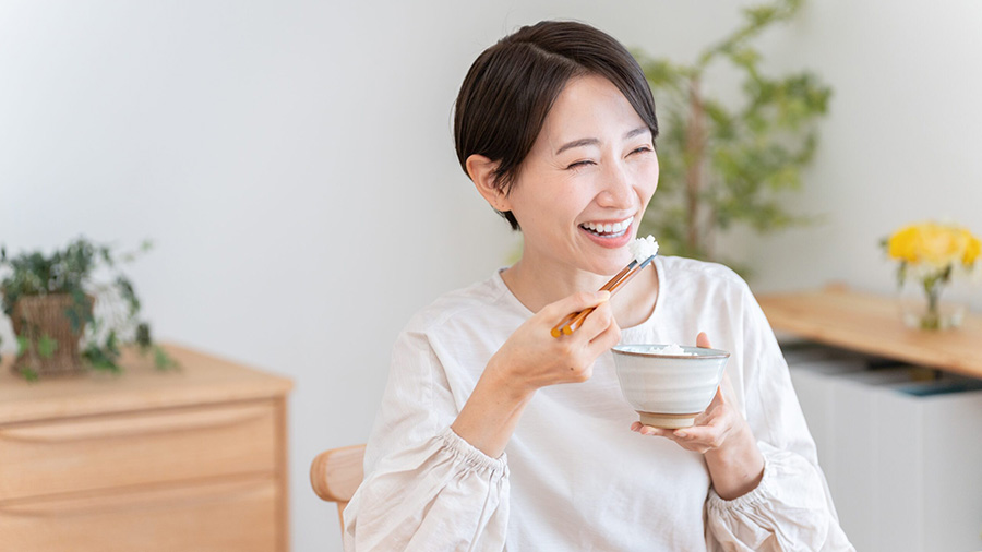 よく噛むことがもたらす６つの効果